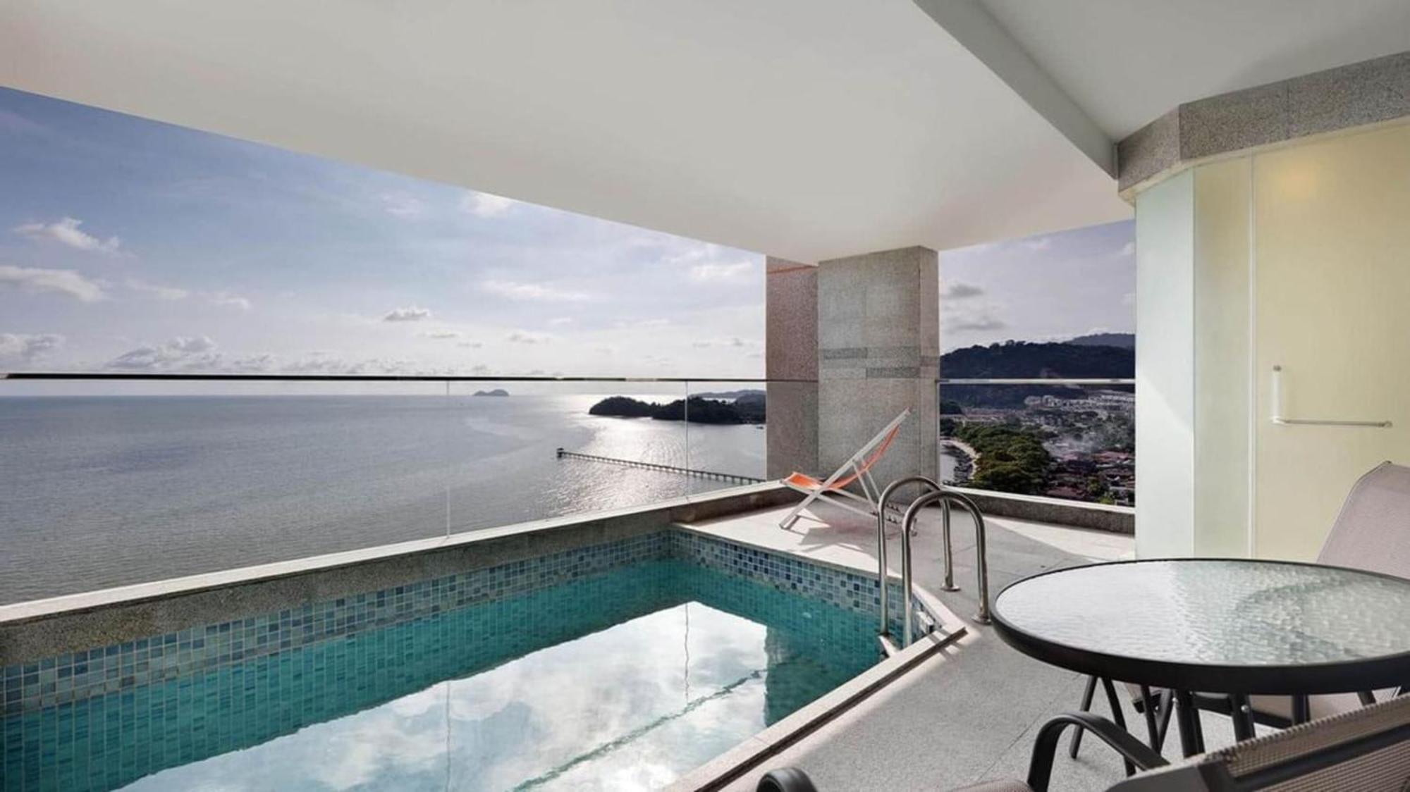 Lexis Suites Penang Байан-Лепас Екстер'єр фото